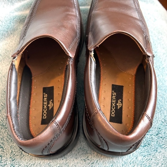 Dockers Men’s Leather Slip On Loafers Dark Brown Size 8.5 Wide EUC! - Picture 7 of 12